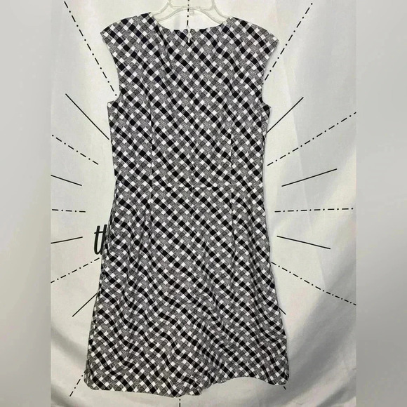 Brooks Brothers Gingham Plaid Pleated Front Dress - Picture 7 of 9